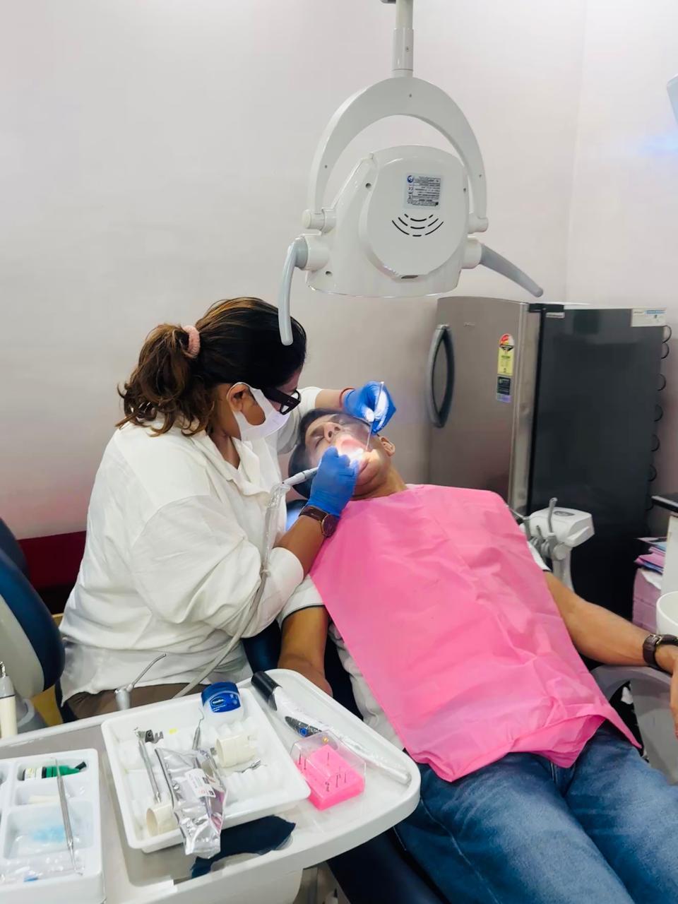 Wisdom Tooth Removal in Burari — Gentle removal of problem third molars at Braces & Faces, Mayur Vihar Phase 1