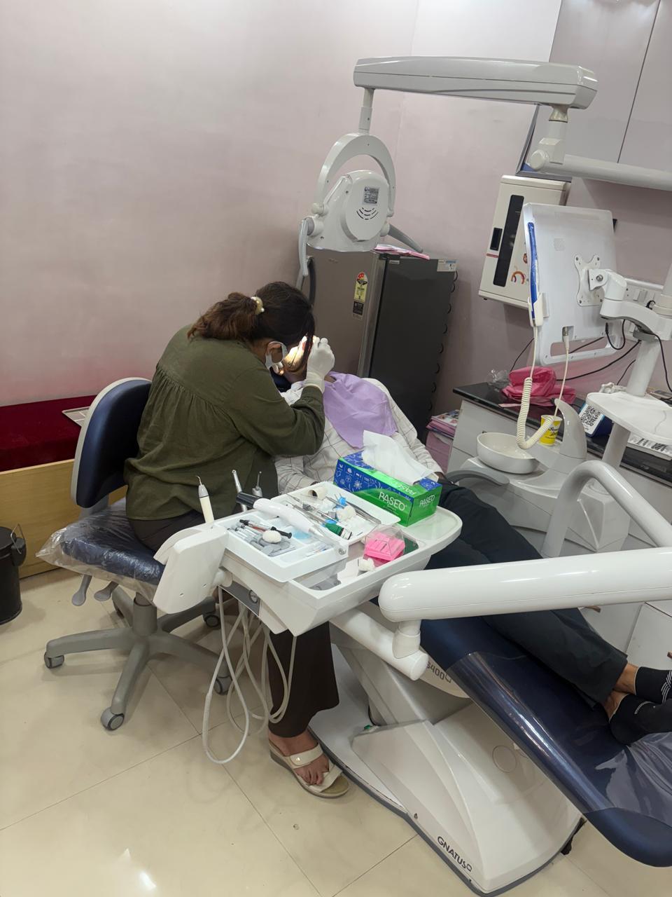 Bad Breath (Halitosis) Treatment in Burari — Find the cause, fix it for good at Braces & Faces, Mayur Vihar Phase 1