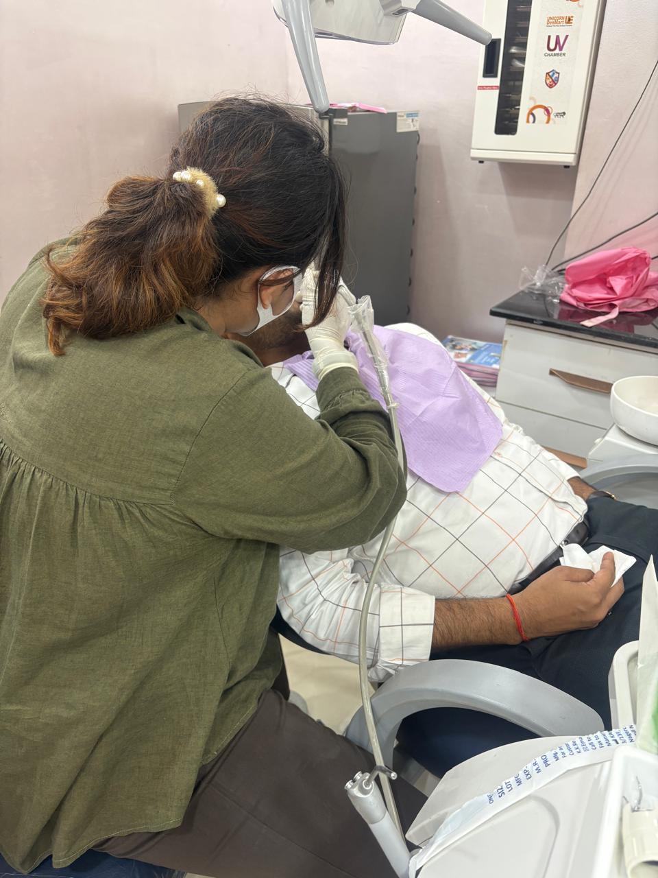 Dental treatment room used for Dasna patients — braces, root canal and implant procedures